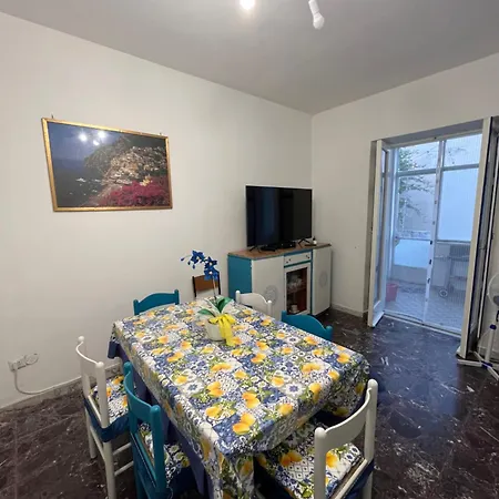 Casa Antonella 아파트 이스키아